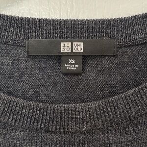 Uniqlo Gray Women's Sweater